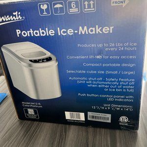 Portable ice maker countertop